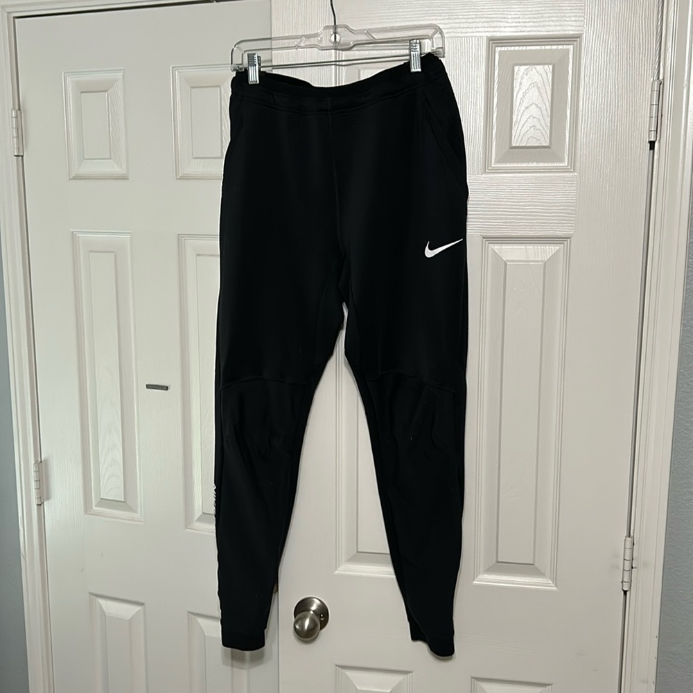 Size L - Men’s Nike Pro Training Pants